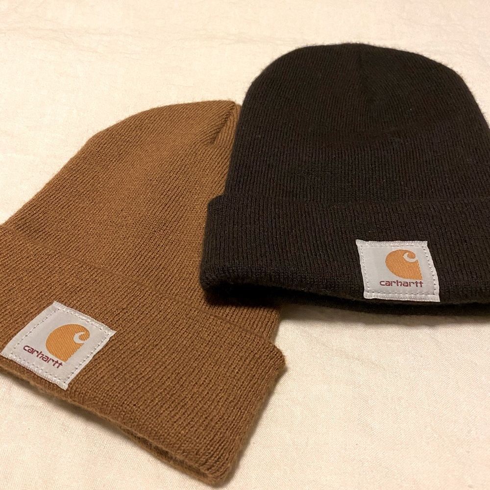 Carhartt knit cuffed beanie in BROWN